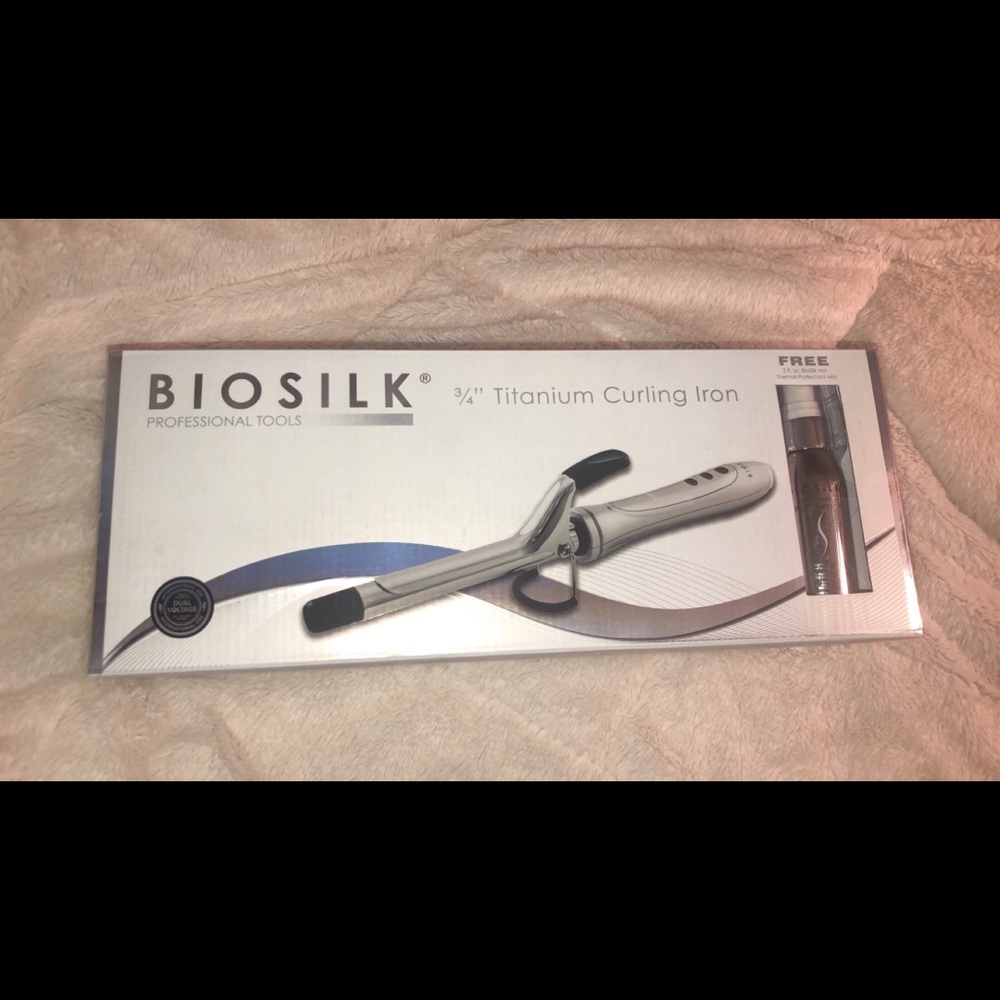 BIOSILK- 3/4 Titanium Curling Iron NEW in box